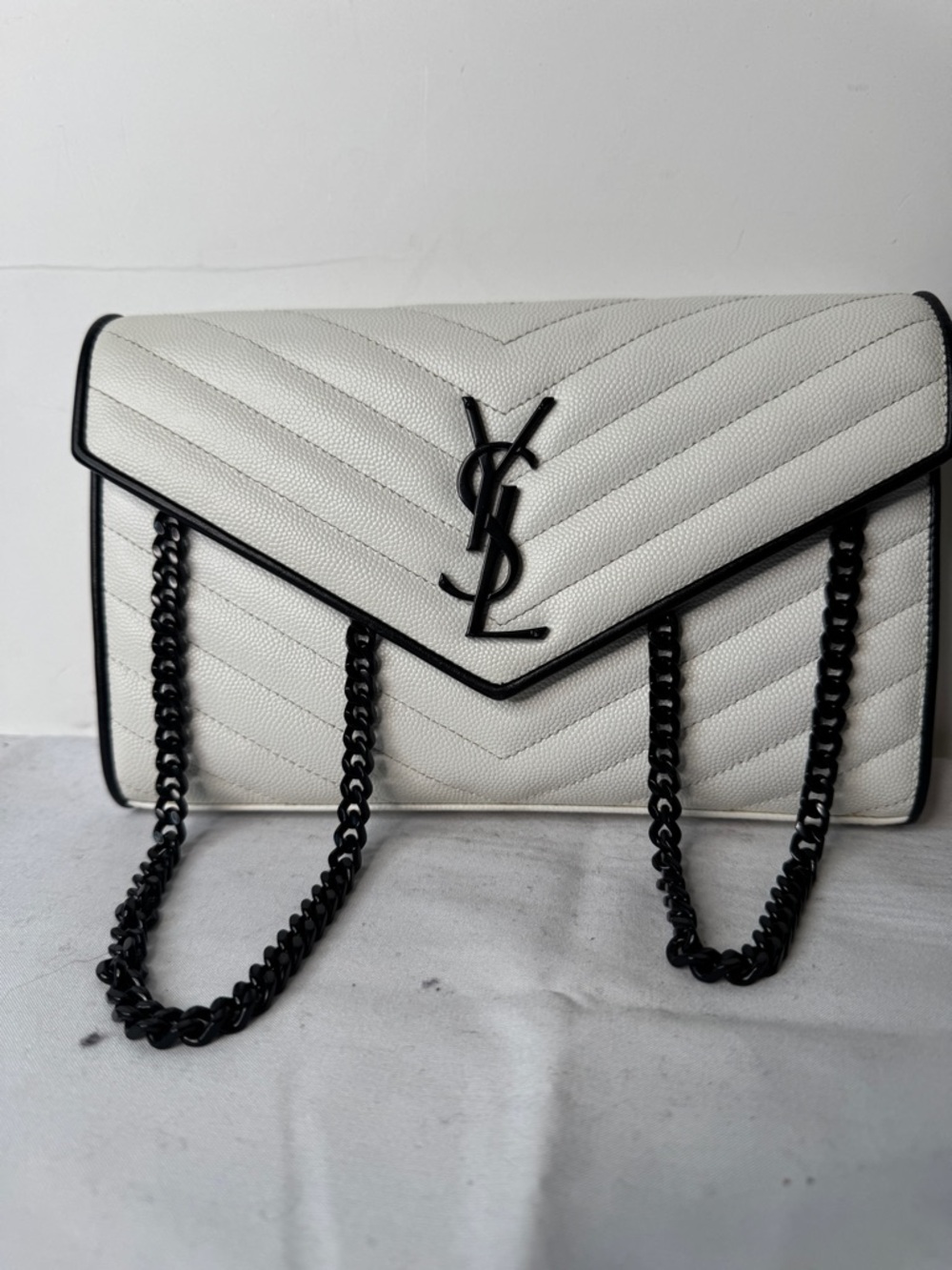 Saint Laurent Grain De Poudre Matelasse Monogram Chain Wallet On Chain